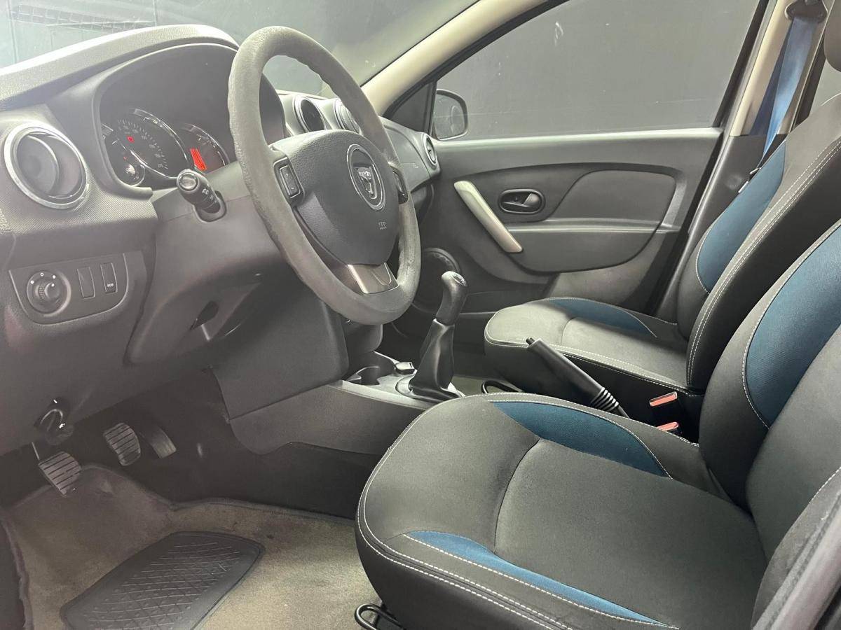 dacia-logan-mcv-2015-gasolina-898cc