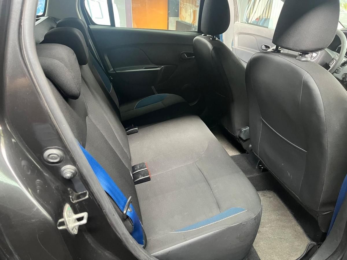 dacia-logan-mcv-2015-gasolina-898cc