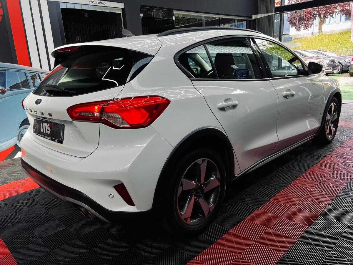 ford-focus-2020-gasolina-998cc