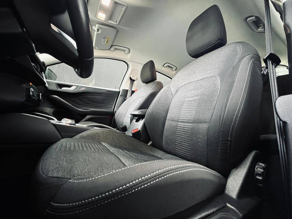 ford-focus-2020-gasolina-998cc