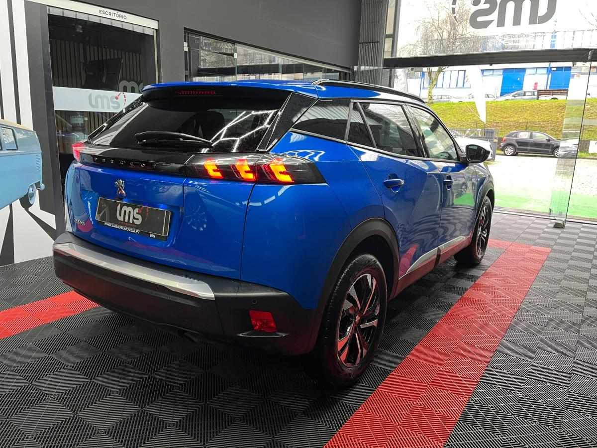 peugeot-2008-2022-gasolina-1199cc