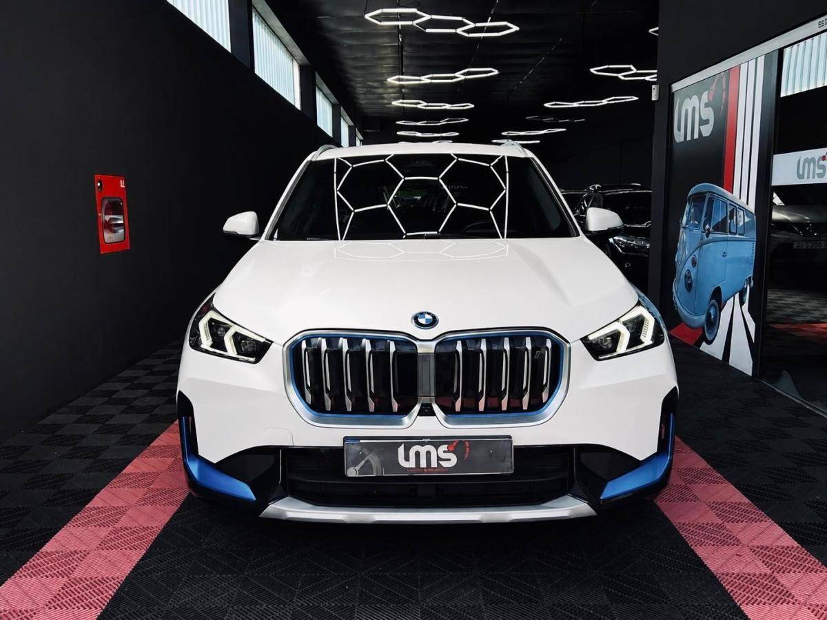 bmw-ix-2023-eletrico-500cc