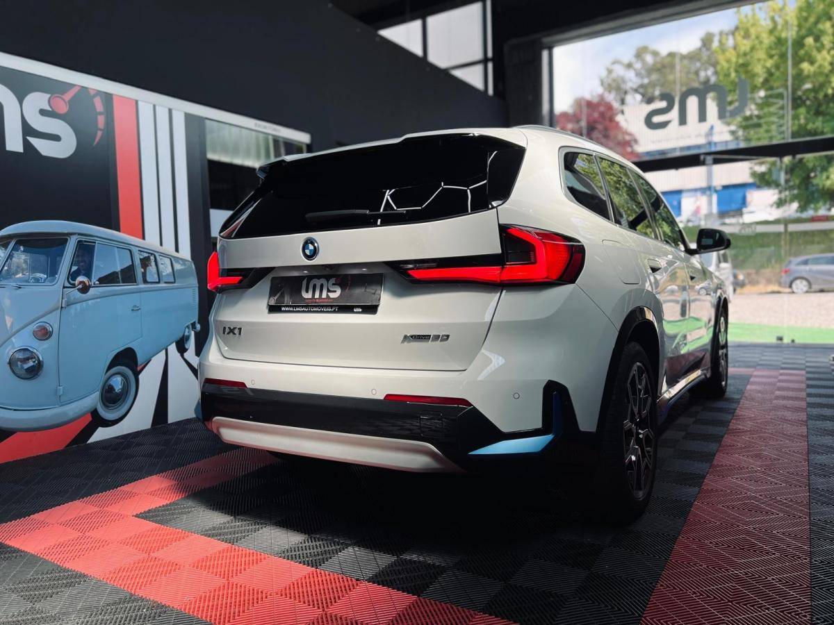 bmw-ix-2023-eletrico-500cc