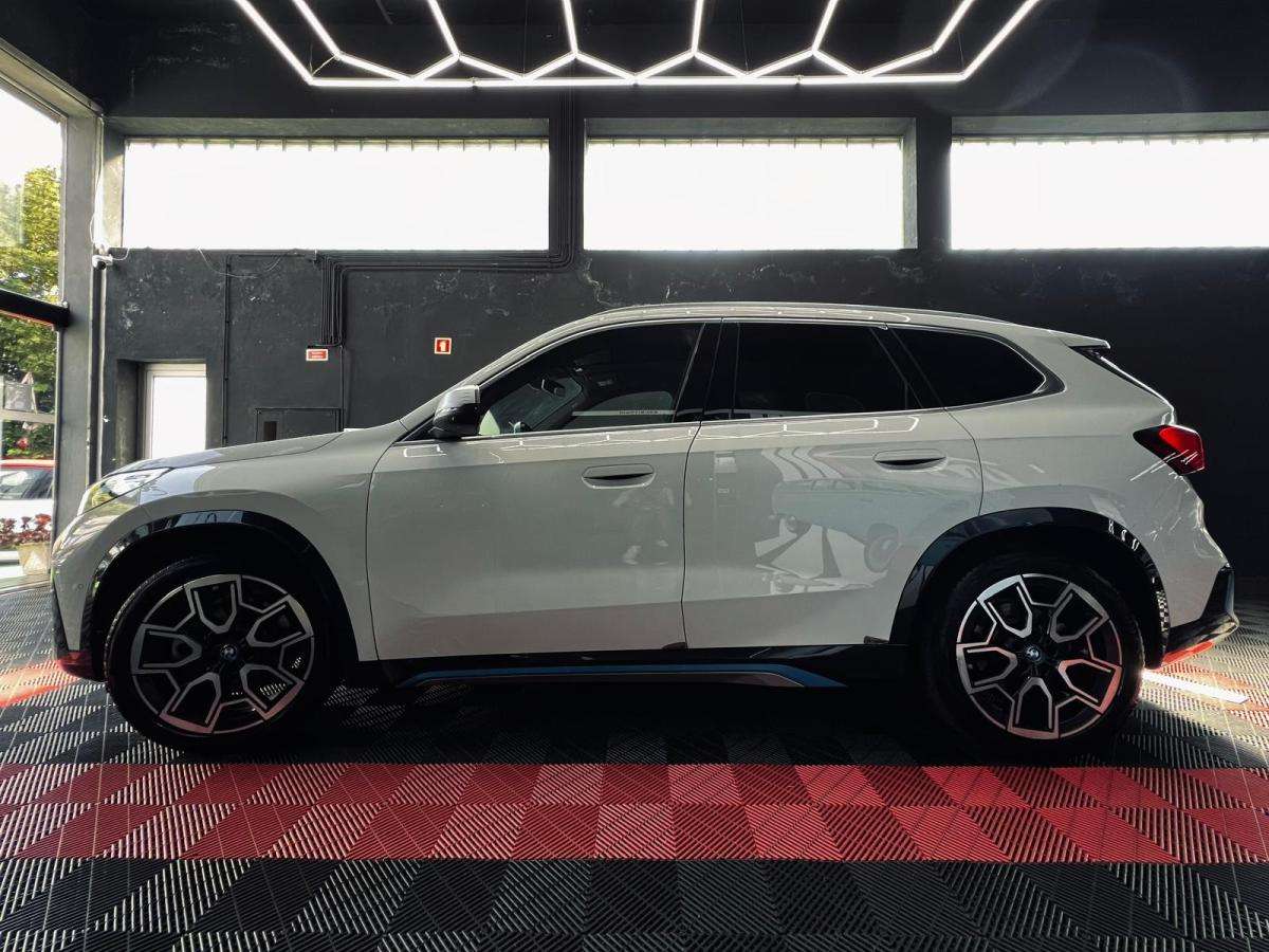 bmw-ix-2023-eletrico-500cc