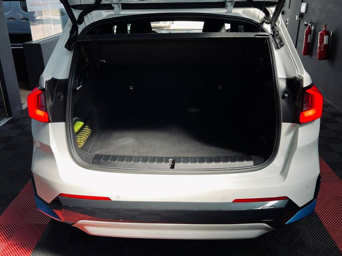 bmw-ix-2023-eletrico-500cc