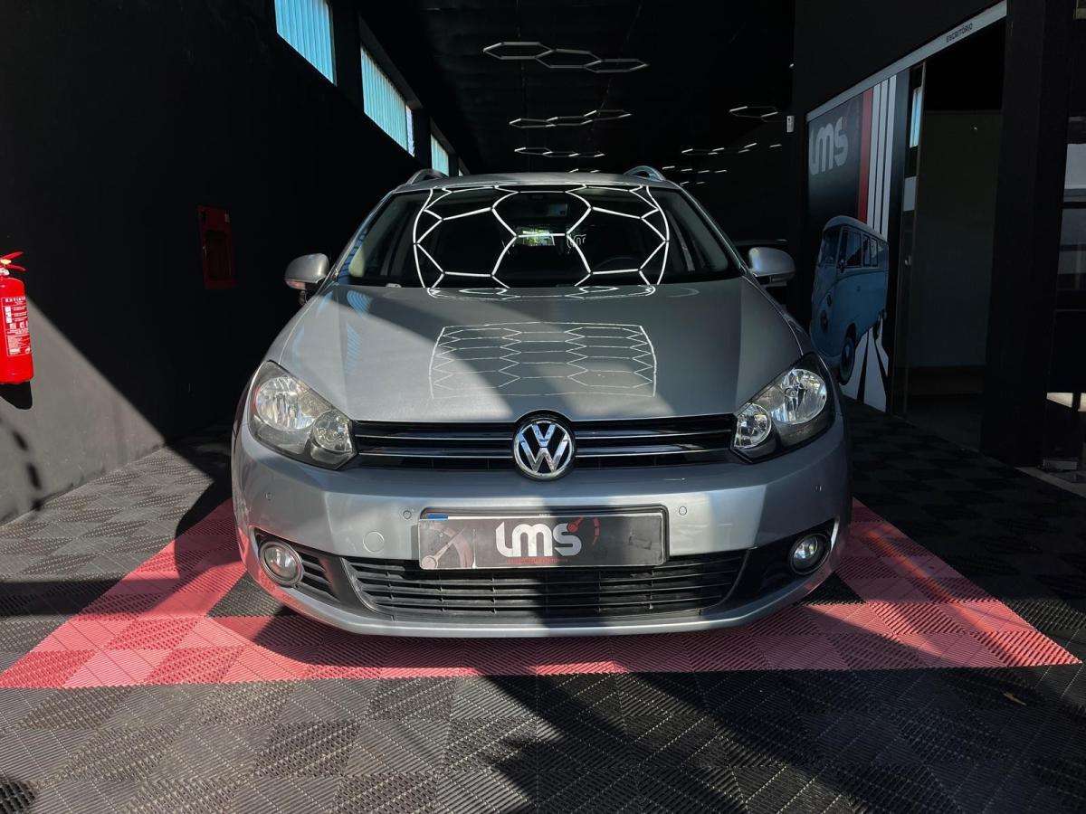volkswagen-golf-variant-2011-diesel-1598cc