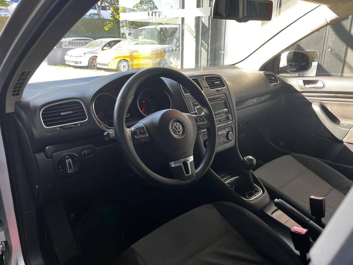 volkswagen-golf-variant-2011-diesel-1598cc