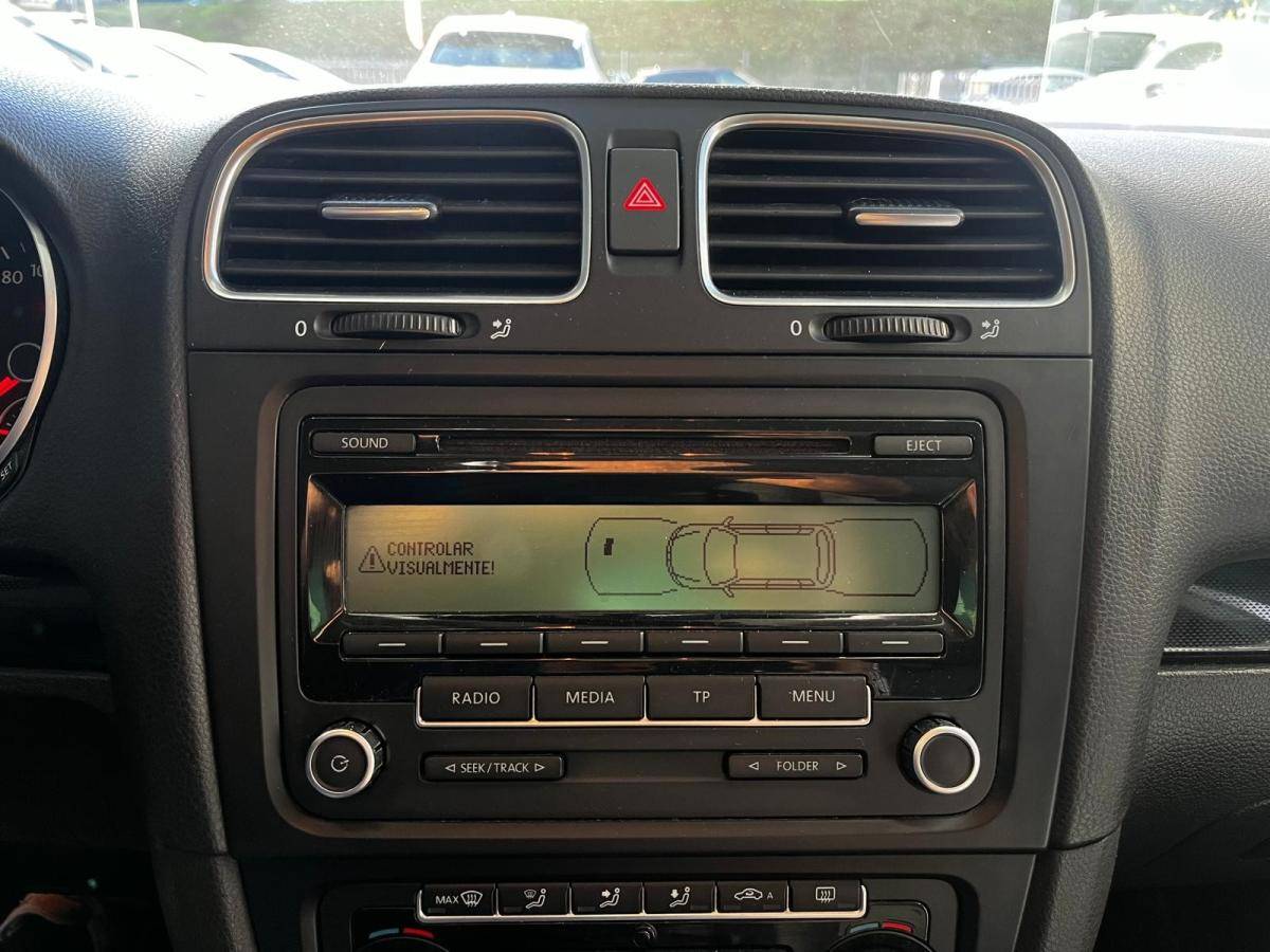 volkswagen-golf-variant-2011-diesel-1598cc