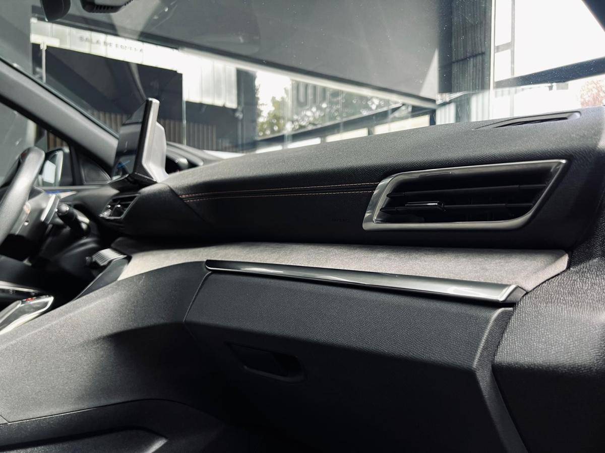 peugeot-3008-2021-diesel-1499cc