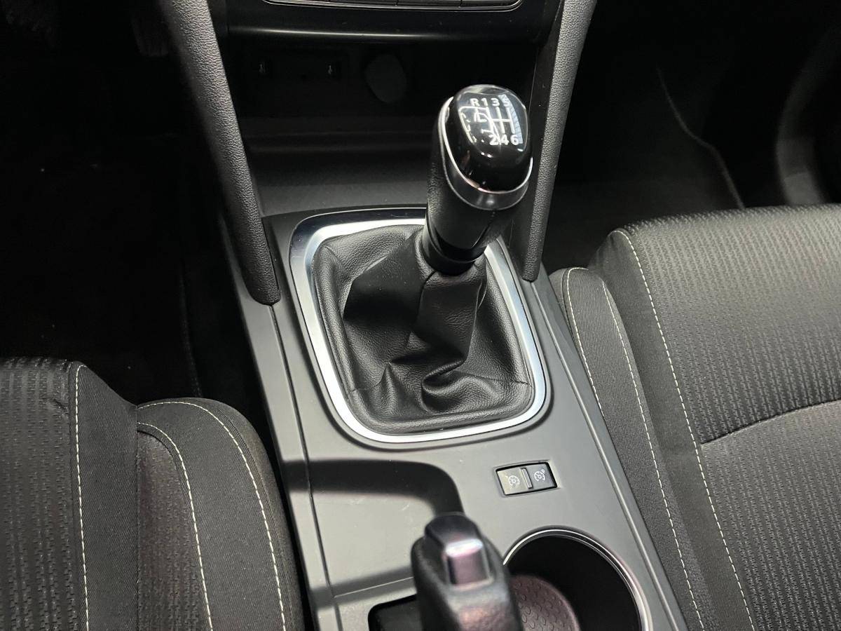 renault-megane-sport-tourer-2017-diesel-1461cc