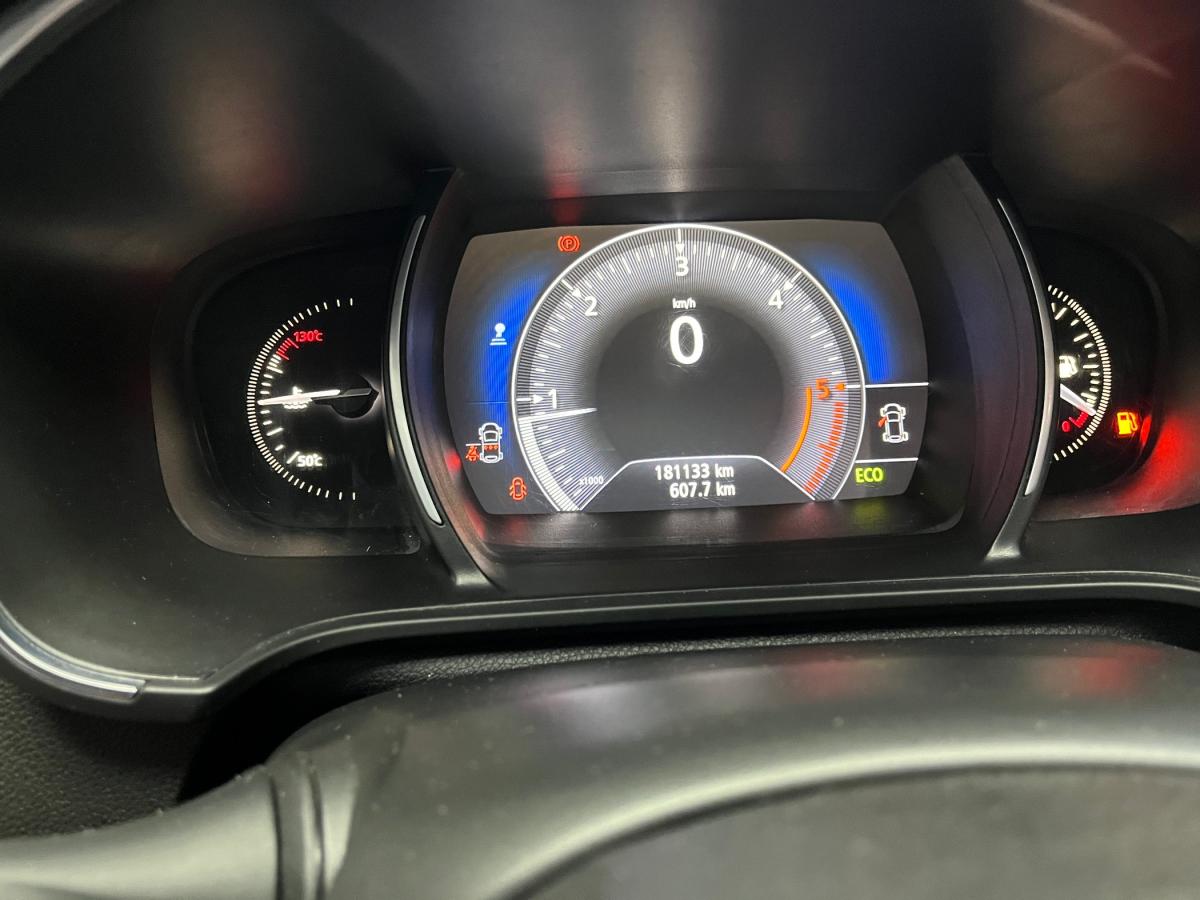 renault-megane-sport-tourer-2017-diesel-1461cc
