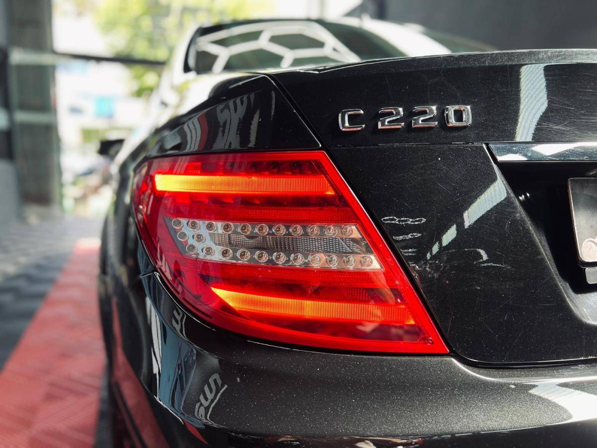 mercedes-benz-classe-c-2011-diesel-2143cc