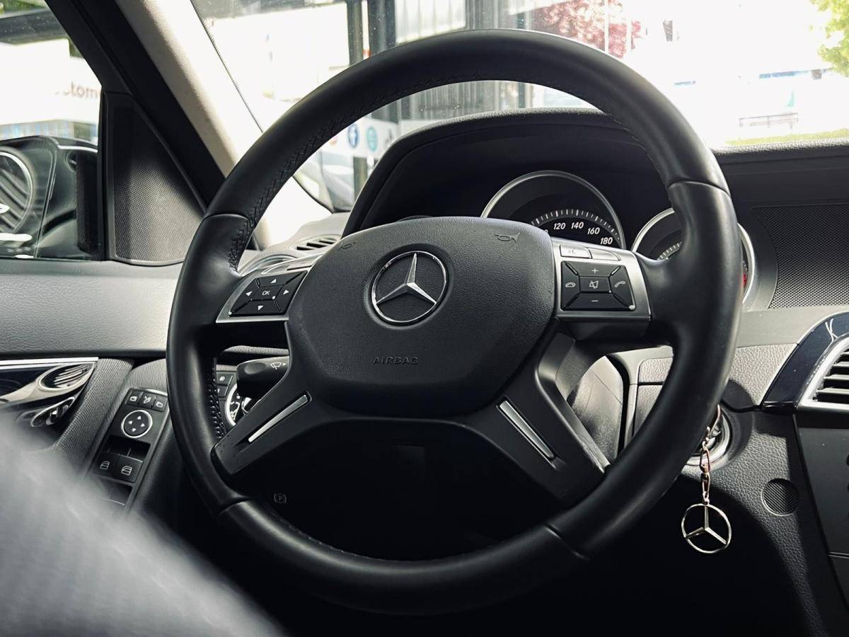 mercedes-benz-classe-c-2011-diesel-2143cc