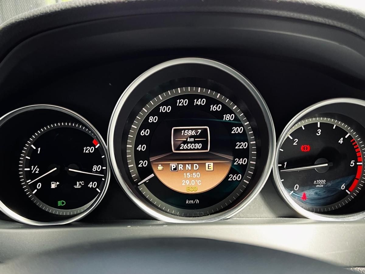 mercedes-benz-classe-c-2011-diesel-2143cc