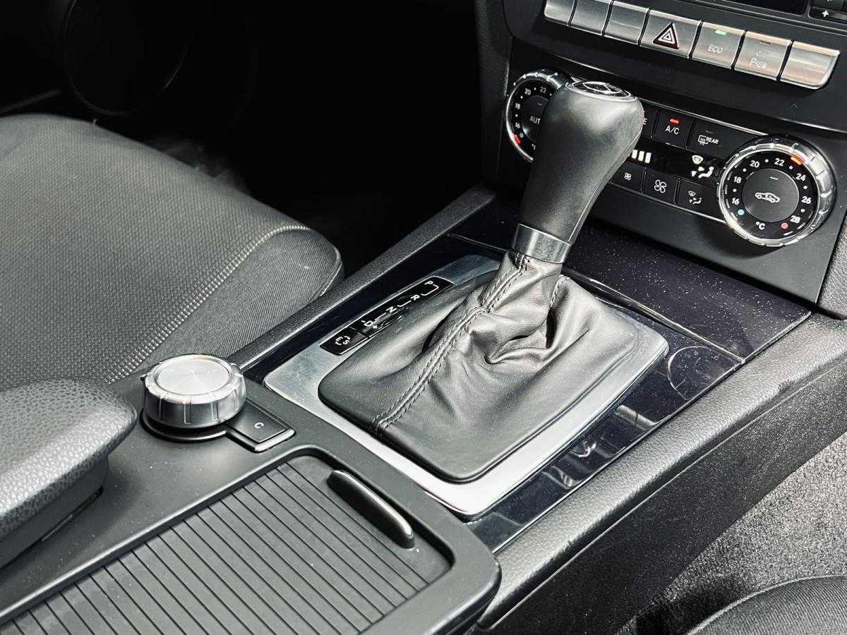 mercedes-benz-classe-c-2011-diesel-2143cc