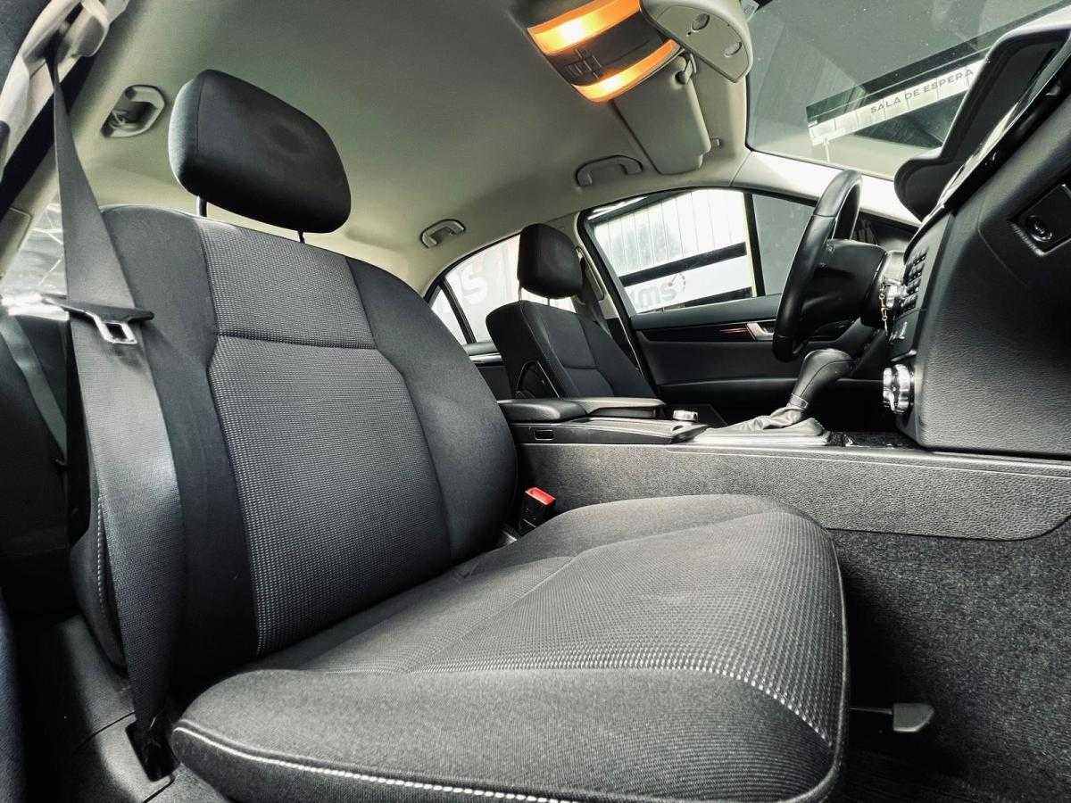 mercedes-benz-classe-c-2011-diesel-2143cc