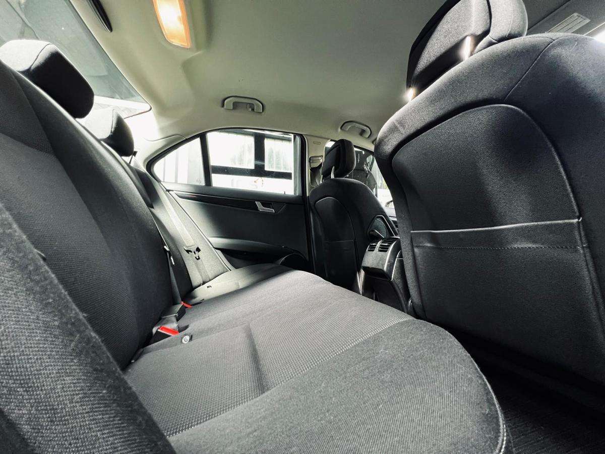 mercedes-benz-classe-c-2011-diesel-2143cc