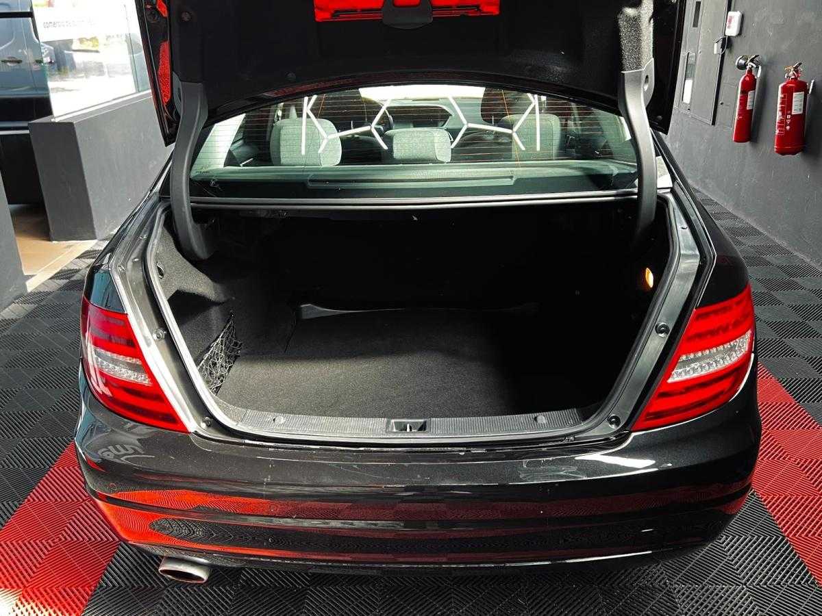 mercedes-benz-classe-c-2011-diesel-2143cc