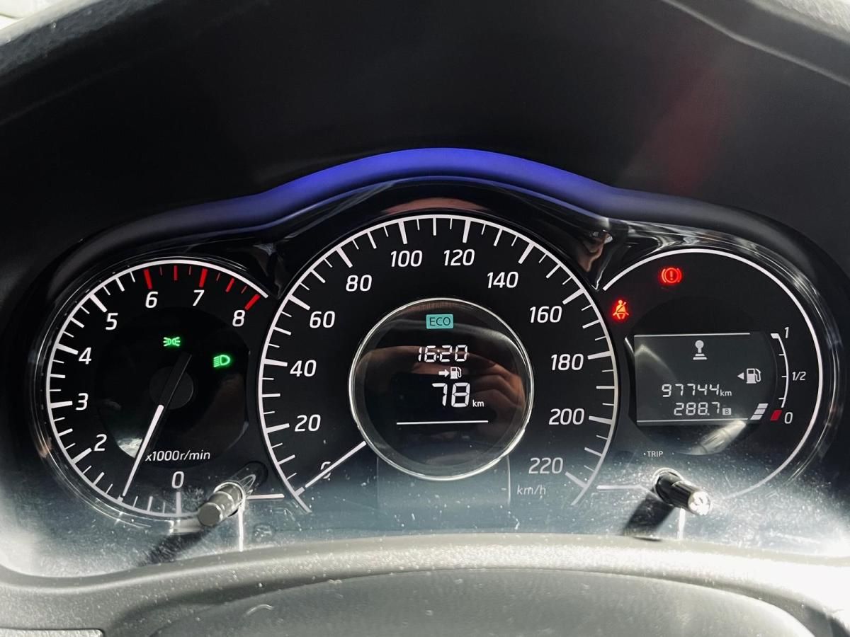 nissan-note-2014-gasolina-1198cc
