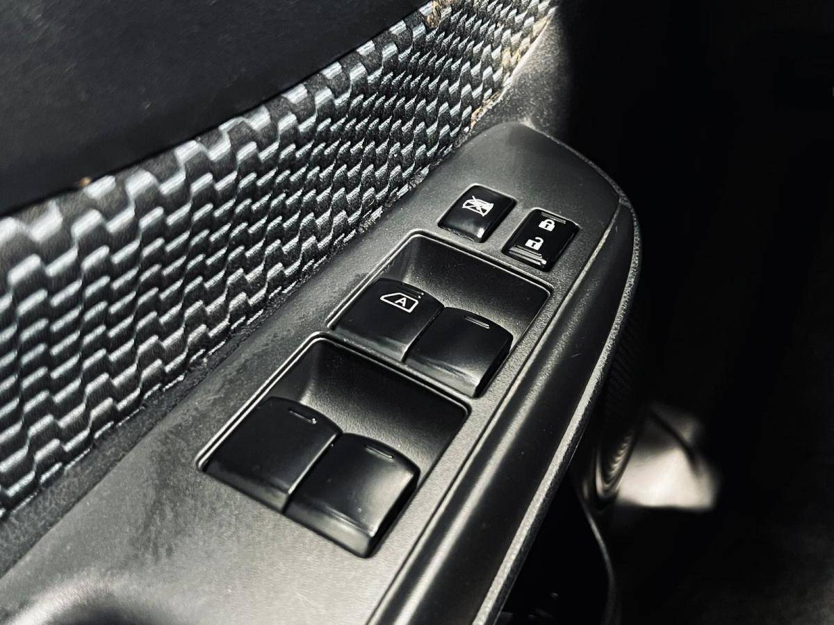 nissan-note-2014-gasolina-1198cc