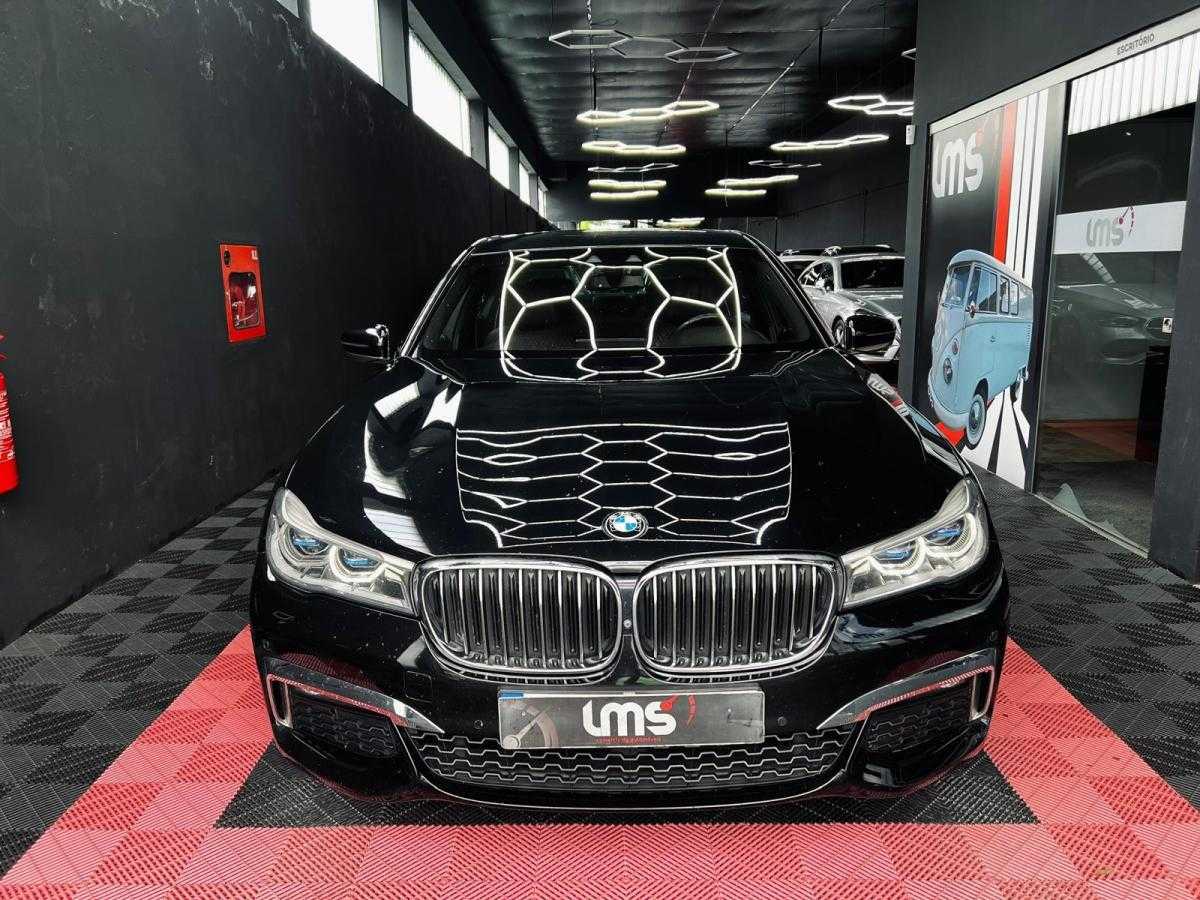 bmw-serie-7-2018-diesel-2993cc