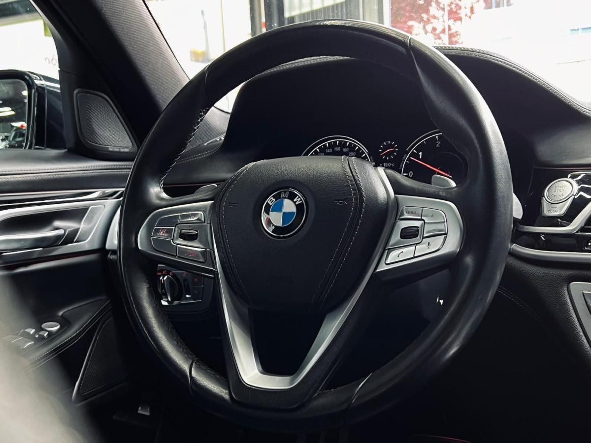 bmw-serie-7-2018-diesel-2993cc