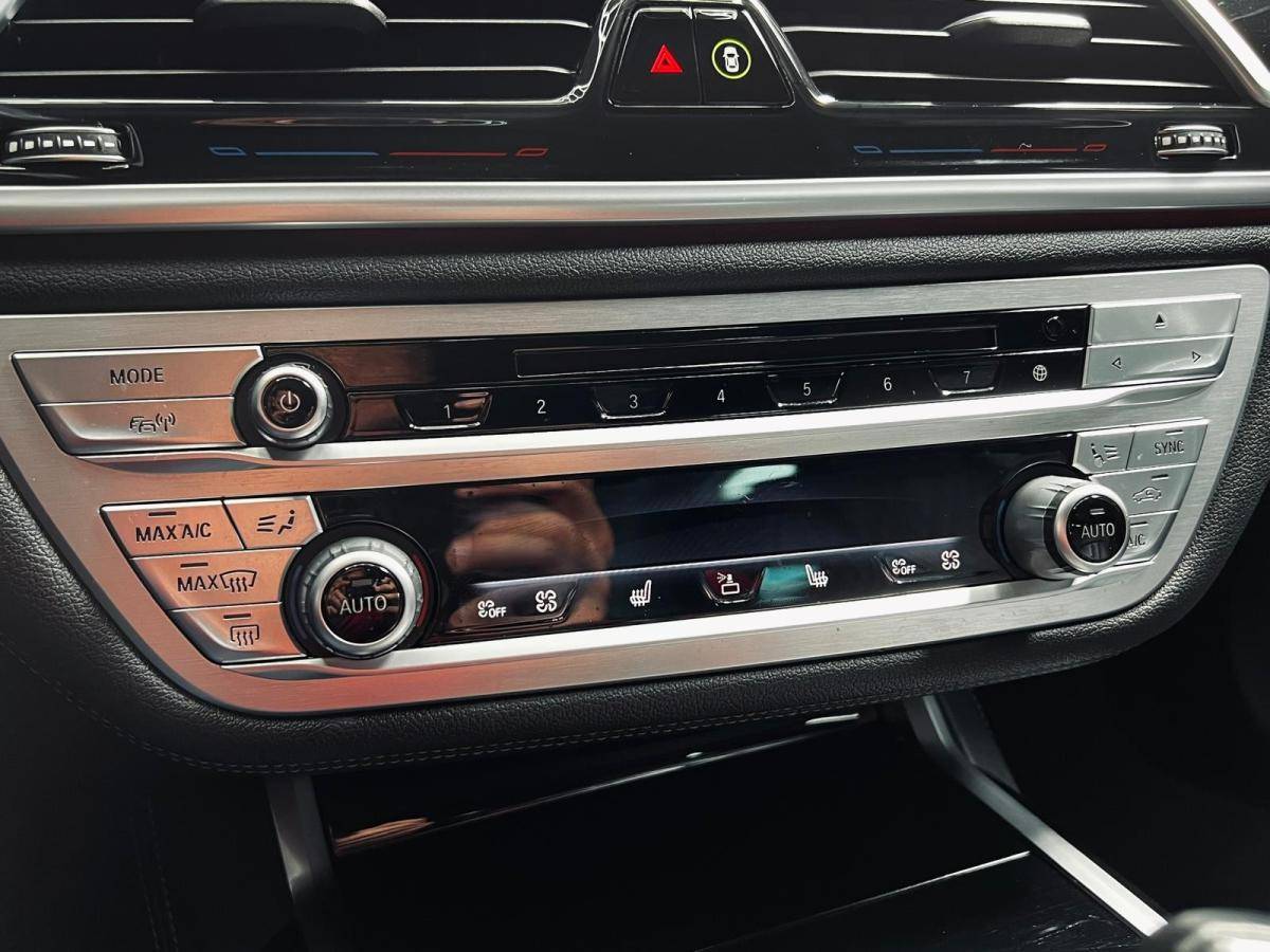 bmw-serie-7-2018-diesel-2993cc
