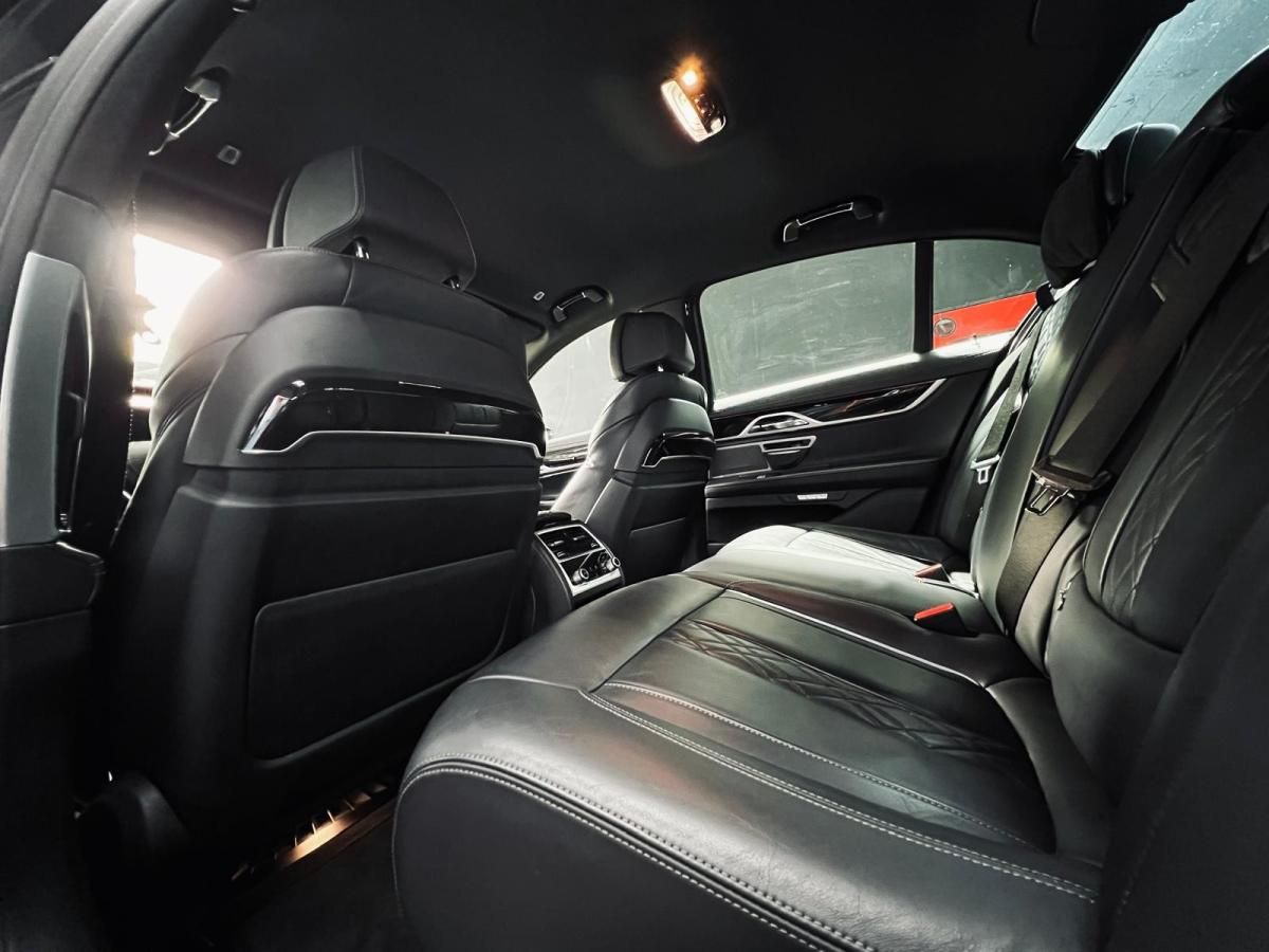 bmw-serie-7-2018-diesel-2993cc