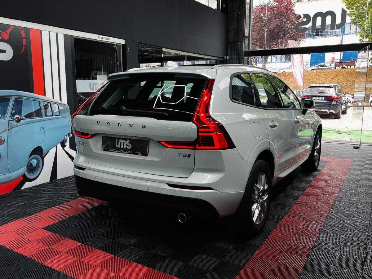 volvo-xc60-2018-hibrido-a-gasolina-1969cc