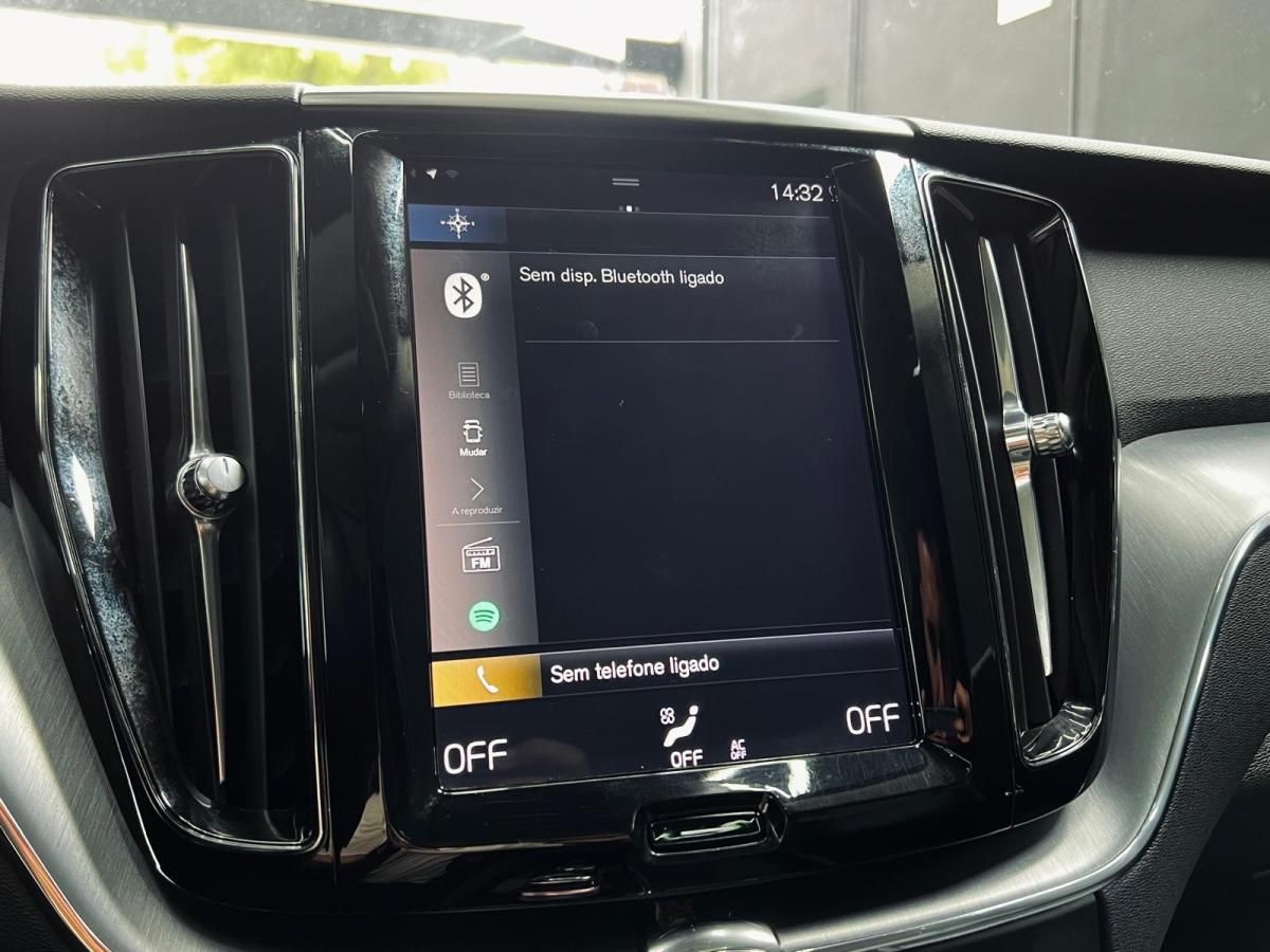 volvo-xc60-2018-hibrido-a-gasolina-1969cc