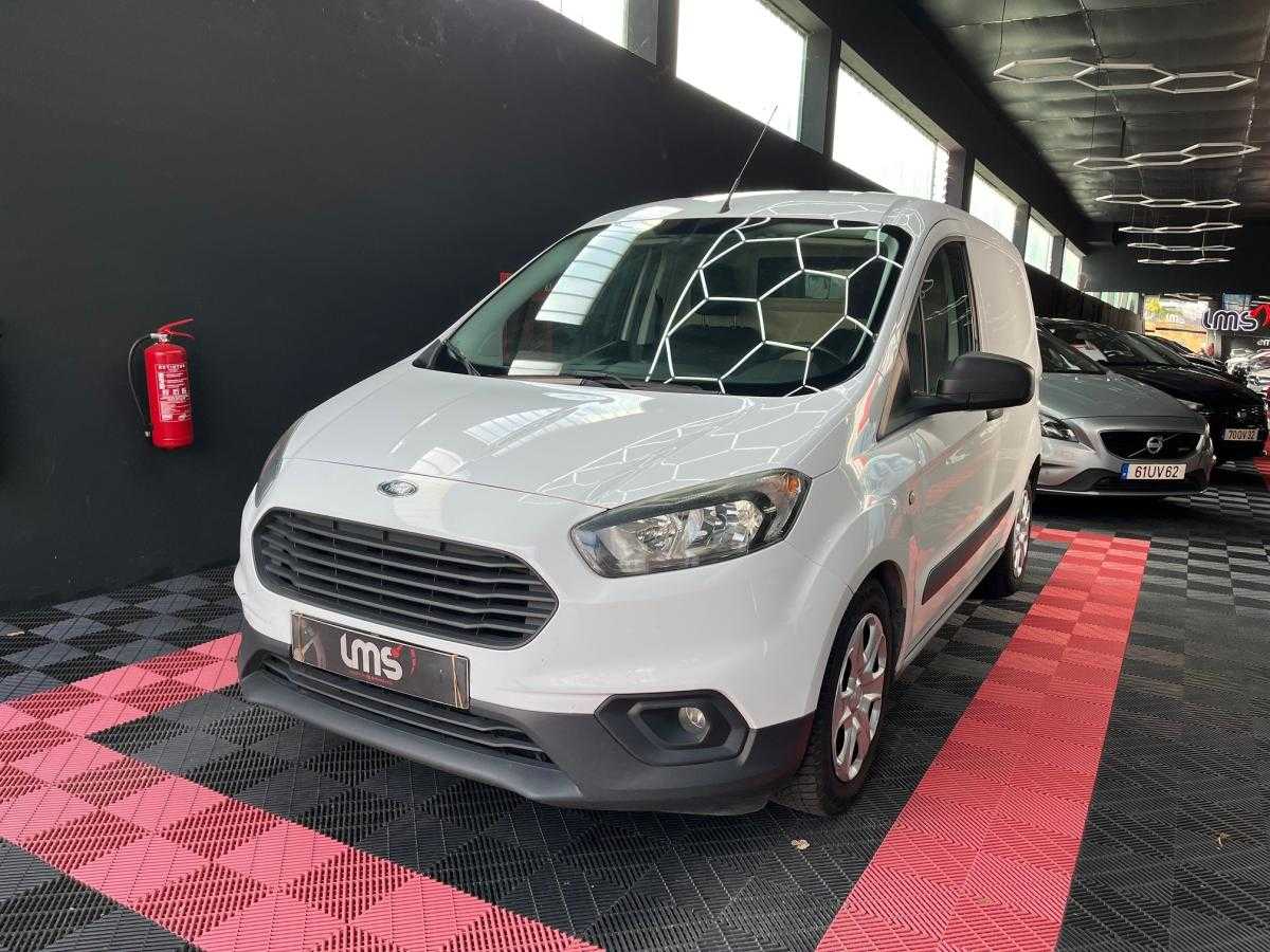 ford-transit-courier-2018-diesel-1499cc