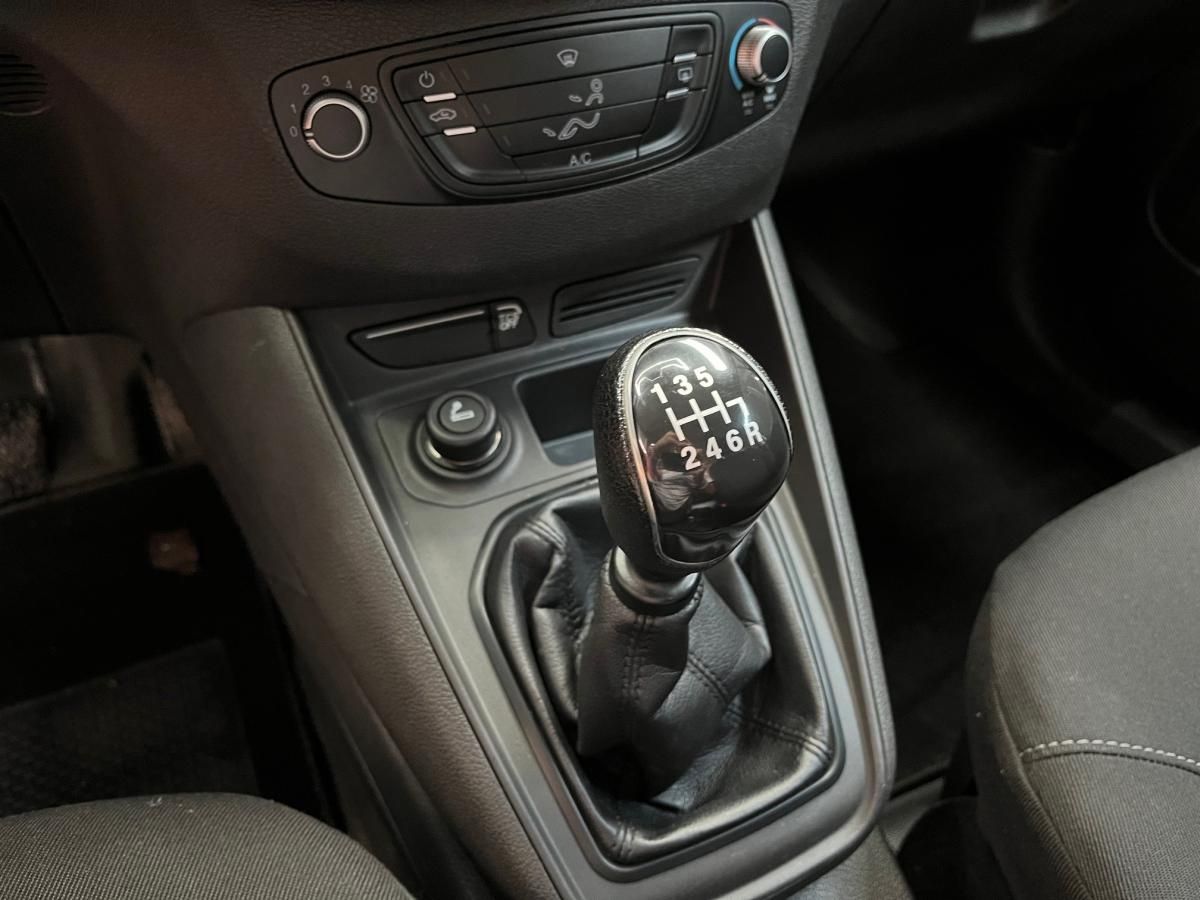 ford-transit-courier-2018-diesel-1499cc