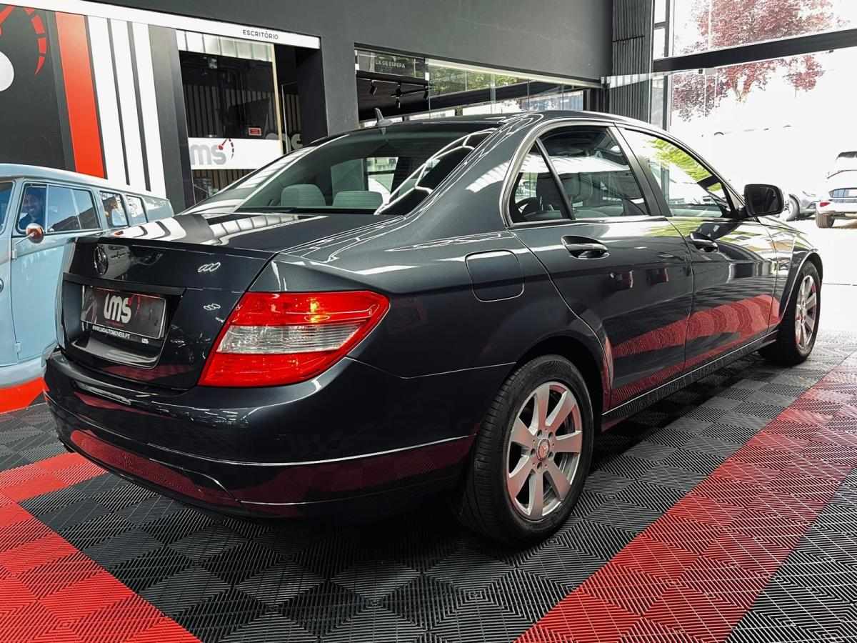 mercedes-benz-classe-c-2007-diesel-2143cc