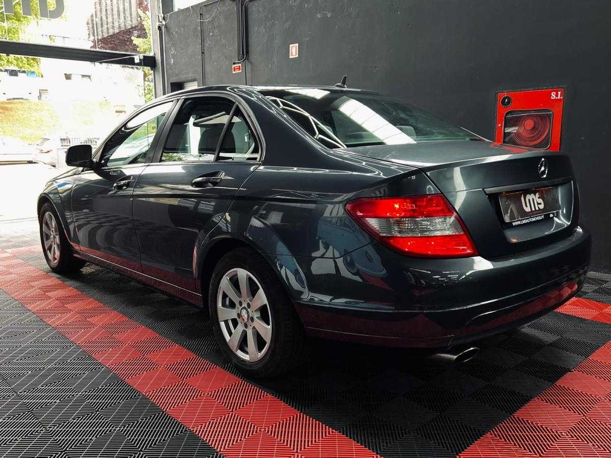 mercedes-benz-classe-c-2007-diesel-2143cc
