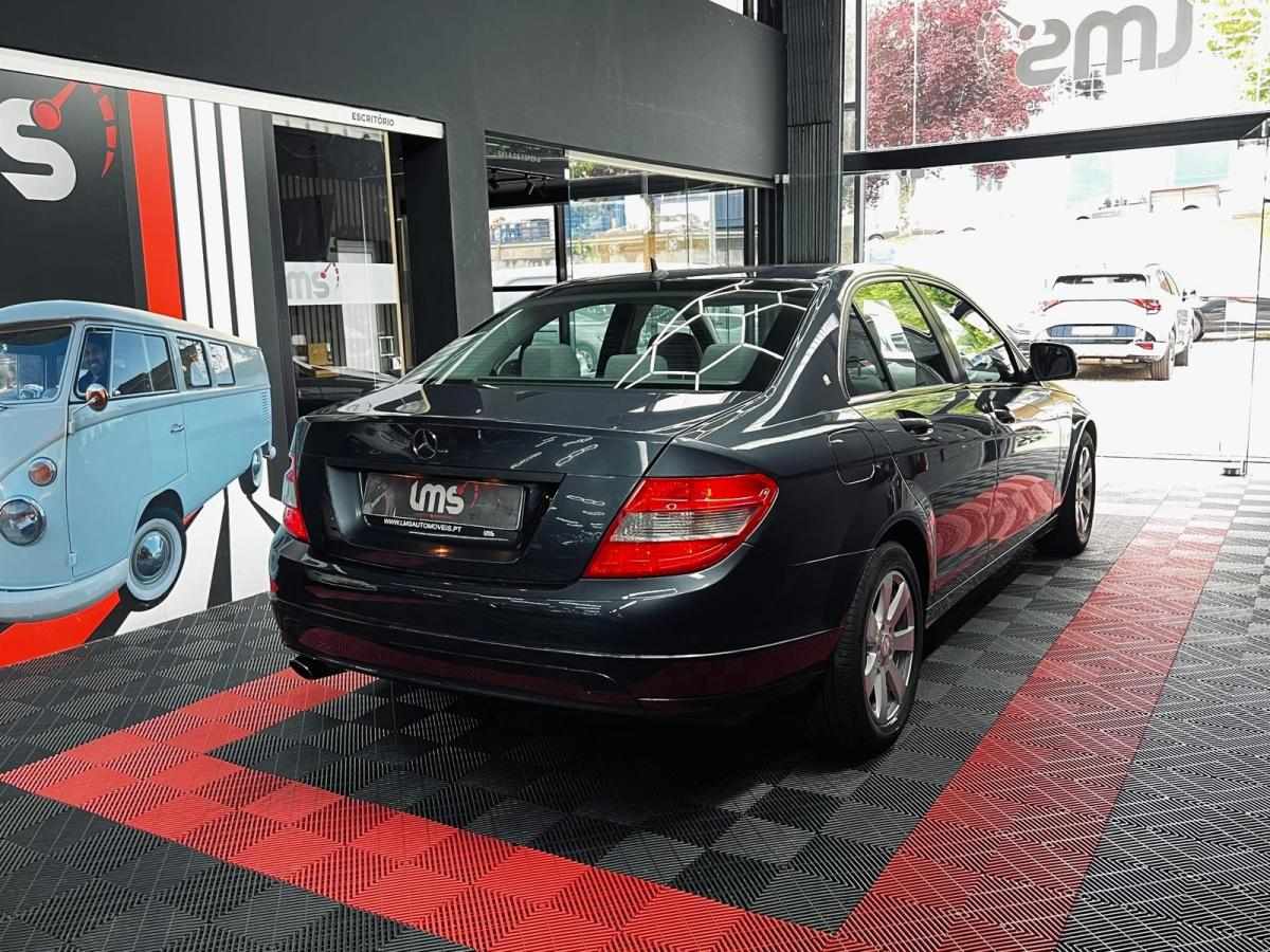 mercedes-benz-classe-c-2007-diesel-2143cc
