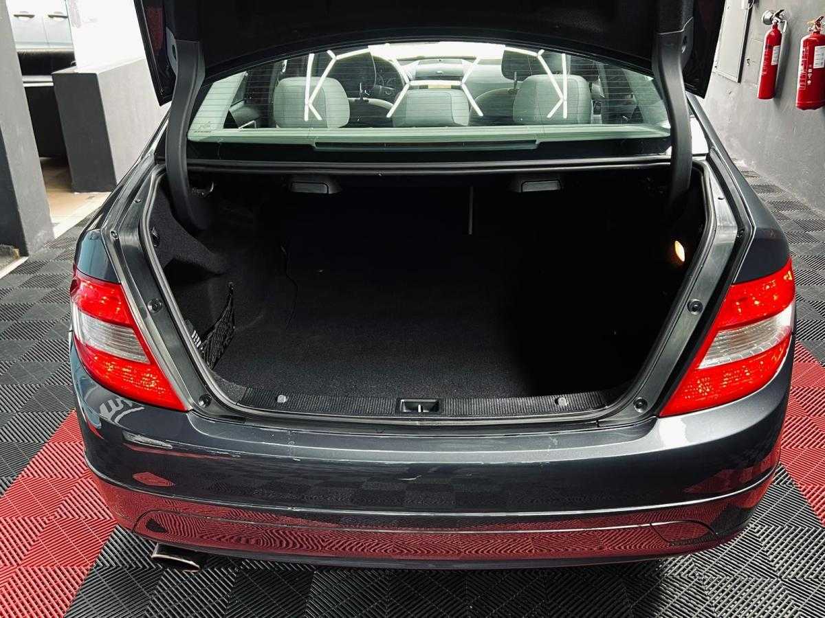 mercedes-benz-classe-c-2007-diesel-2143cc