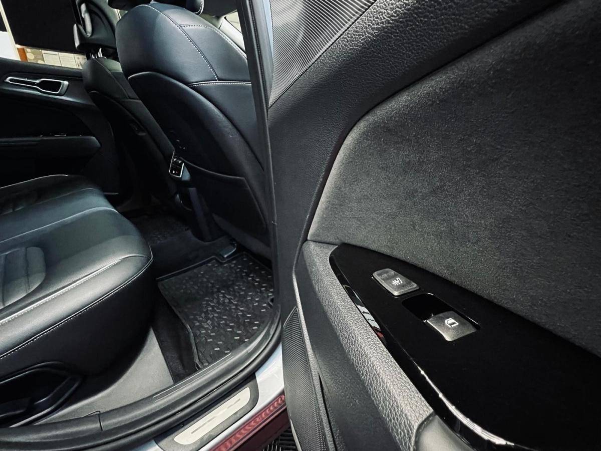 kia-sportage-2022-hibrido-a-gasolina-1598cc