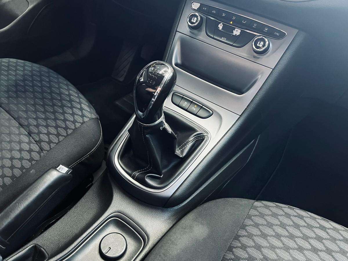 opel-astra-2017-diesel-1598cc