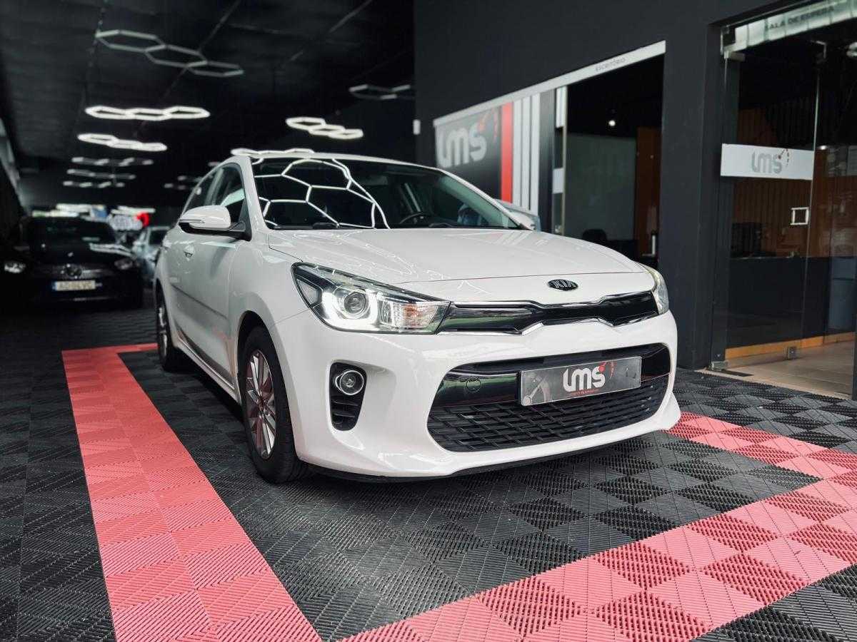 kia-rio-2018-gasolina-1248cc