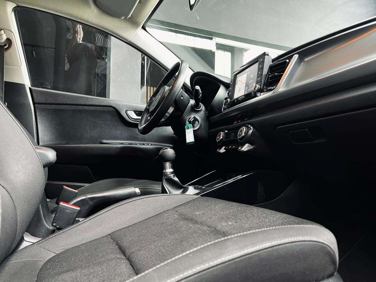 kia-rio-2018-gasolina-1248cc