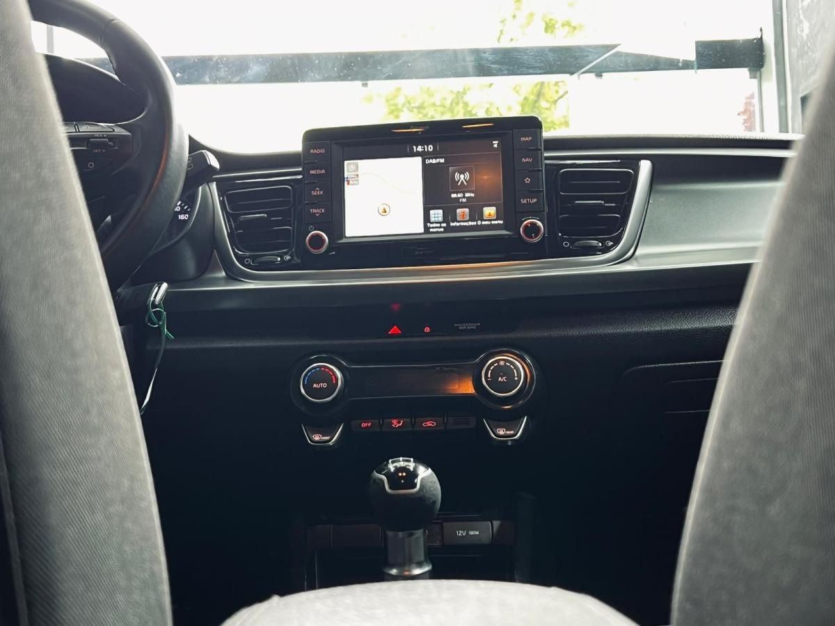 kia-rio-2018-gasolina-1248cc