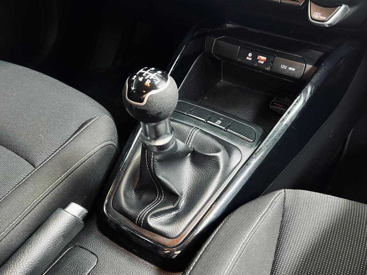 kia-rio-2018-gasolina-1248cc