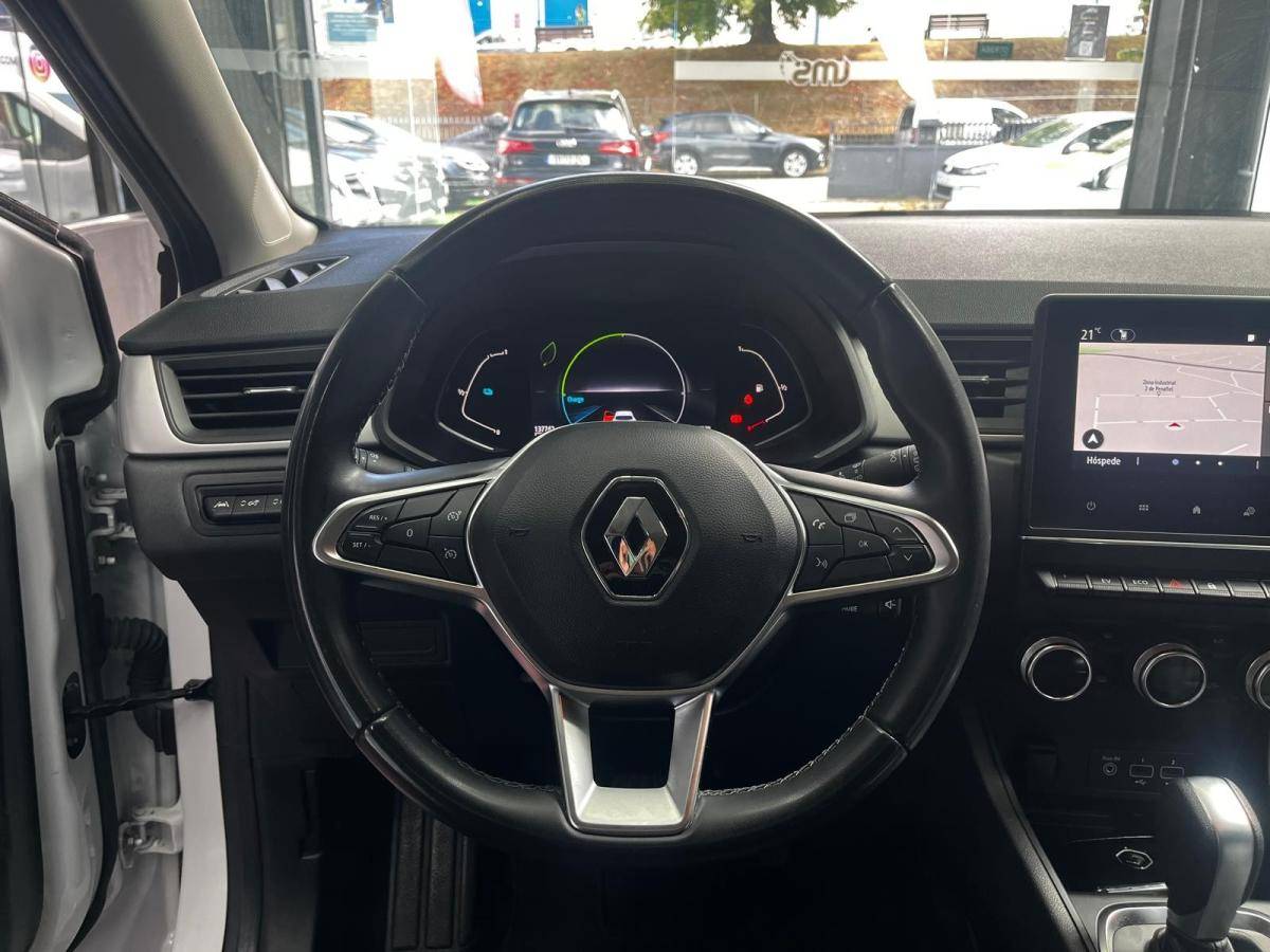 renault-captur-2022-hibrido-a-gasolina-1598cc