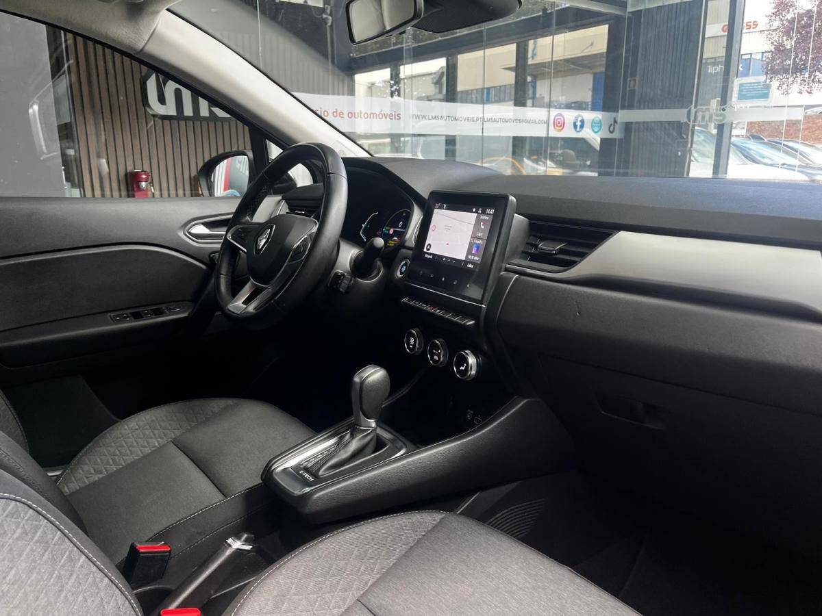 renault-captur-2022-hibrido-a-gasolina-1598cc