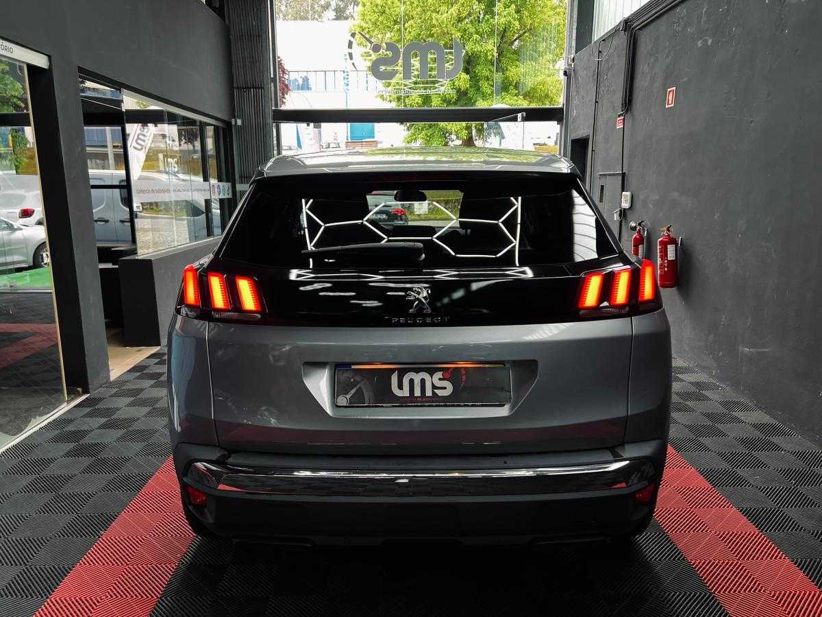 peugeot-3008-2019-diesel-1499cc