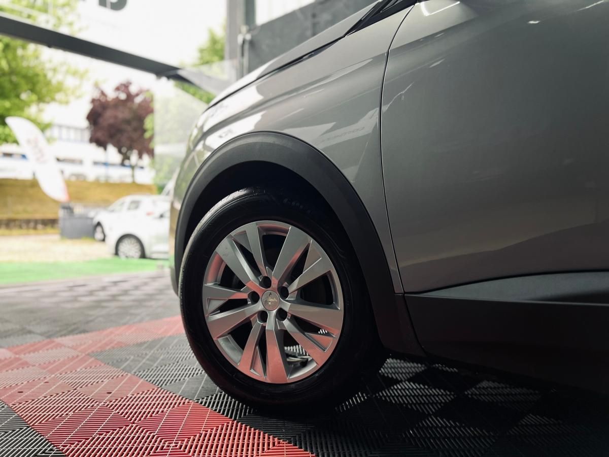 peugeot-3008-2019-diesel-1499cc