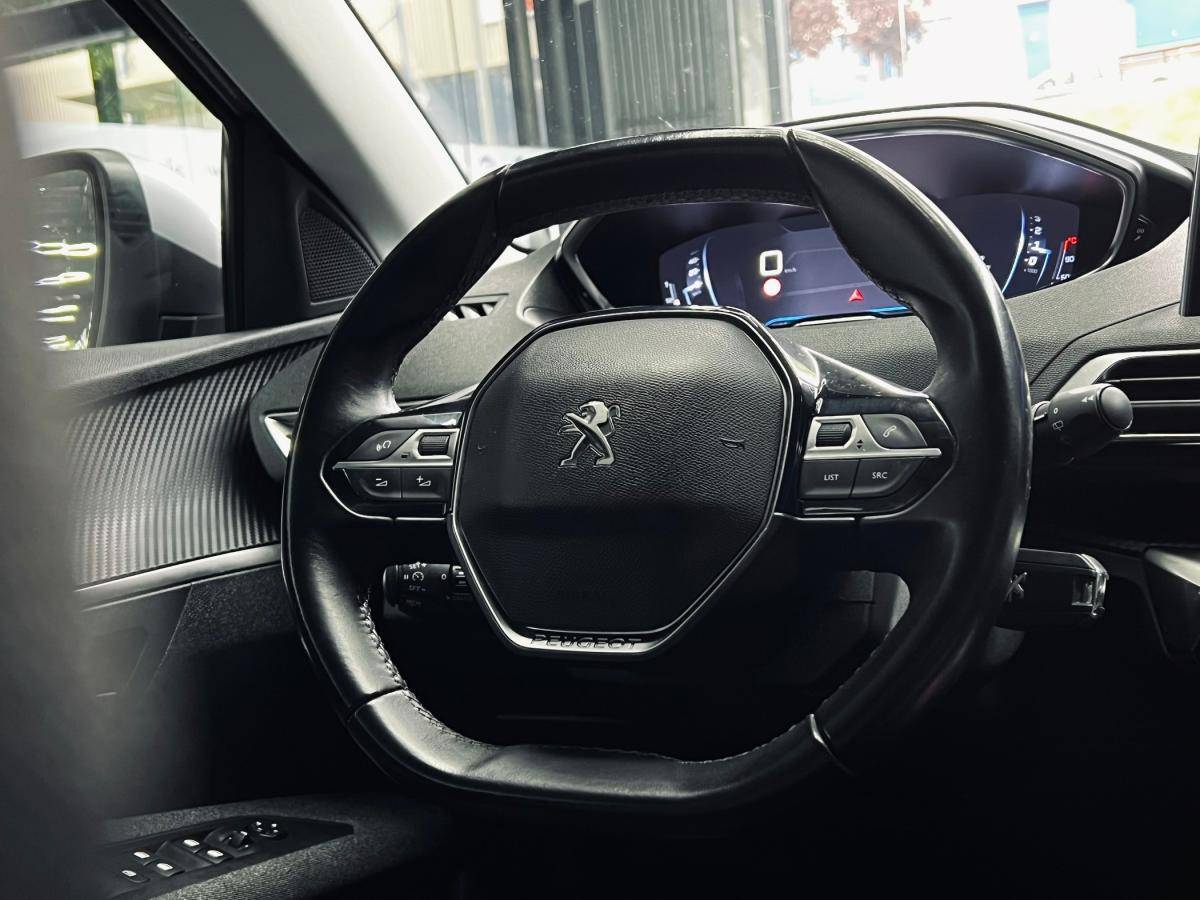 peugeot-3008-2019-diesel-1499cc