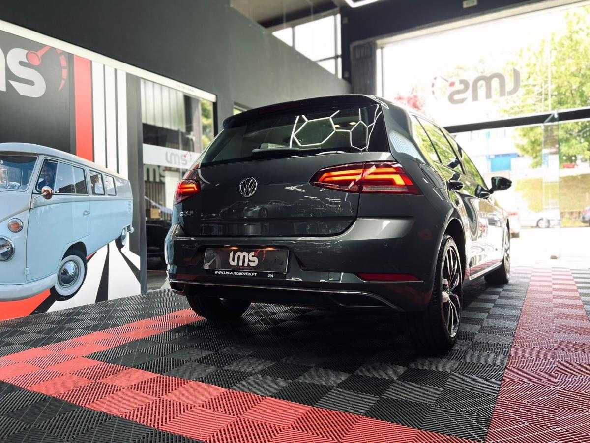 volkswagen-golf-2018-diesel-1598cc