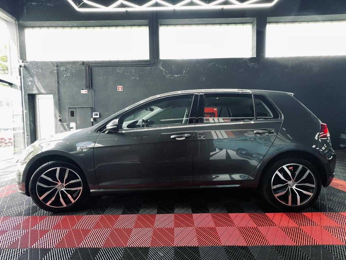 volkswagen-golf-2018-diesel-1598cc
