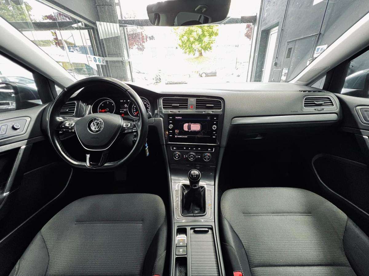 volkswagen-golf-2018-diesel-1598cc